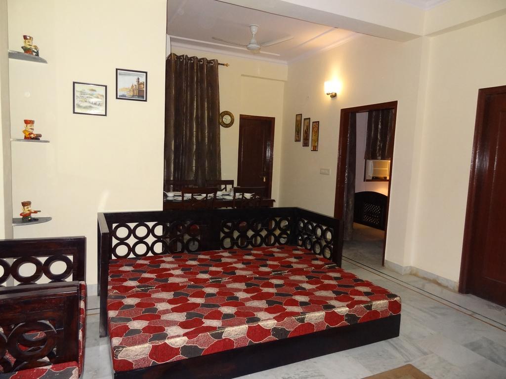 Tulsian Guest House & Apartments 자이푸르 객실 사진