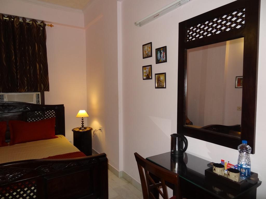 Tulsian Guest House & Apartments 자이푸르 객실 사진